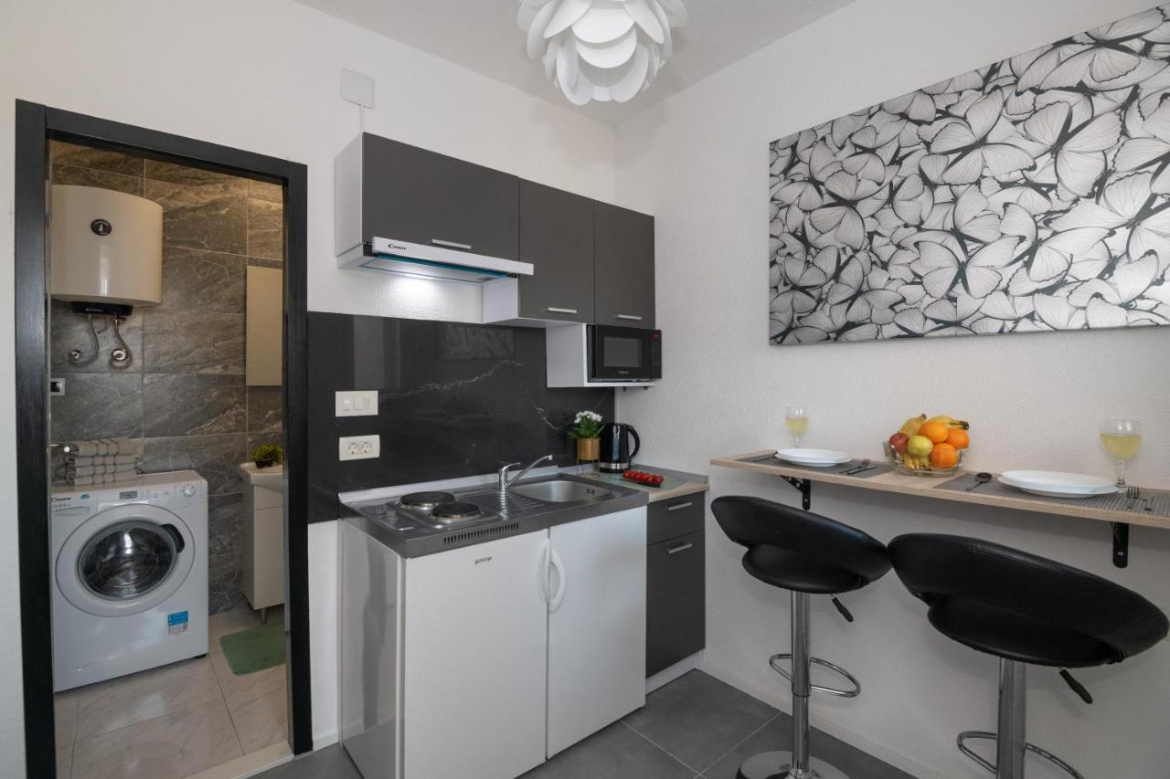 Apartment Viktorija Ragusa Esterno foto